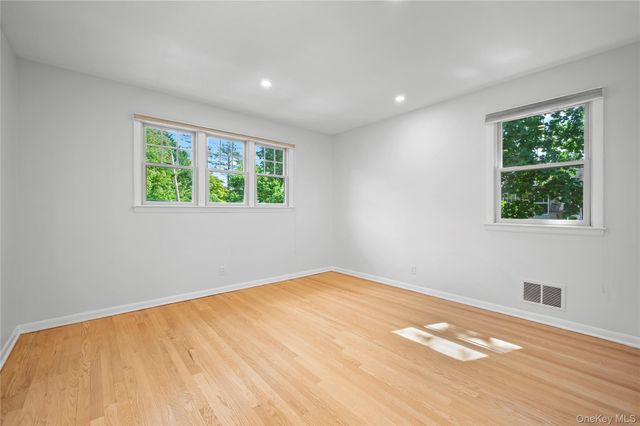71 Ewart Street, Scarsdale, NY 10583