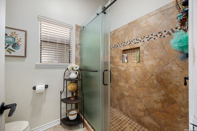 8911 Shady Winds, San Antonio, TX 78254
