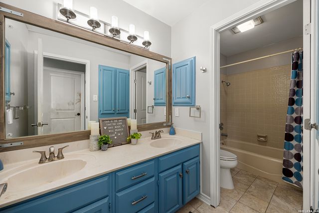 8911 Shady Winds, San Antonio, TX 78254