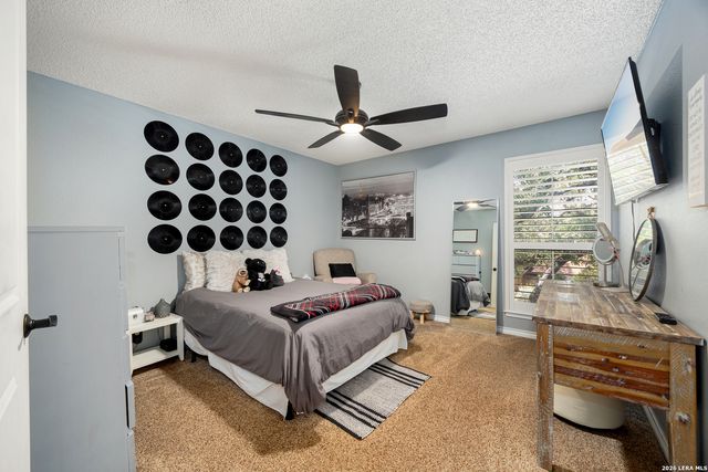 8911 Shady Winds, San Antonio, TX 78254