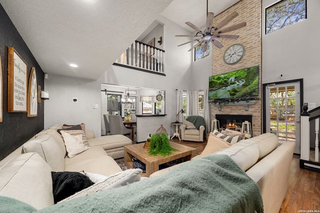 8911 Shady Winds, San Antonio, TX 78254