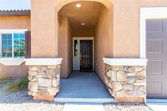 11856 Calenda Court, Victorville, CA 92392