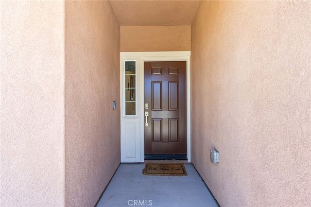 11856 Calenda Court, Victorville, CA 92392