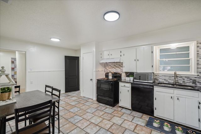 1460 Forest Drive, Canton, TX 75103