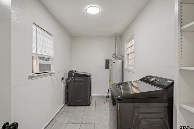 1460 Forest Drive, Canton, TX 75103