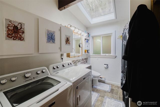 160 NE Virginia Avenue, Belfair, WA 98528