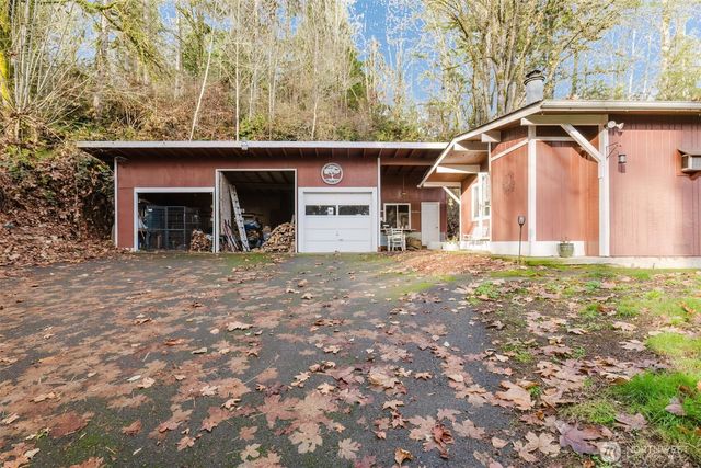 160 NE Virginia Avenue, Belfair, WA 98528