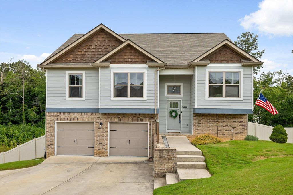 9201 Pamper Lane, Hixson, TN 37343