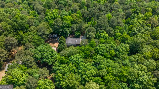 134 N Lake Drive, Lagrange, GA 30240
