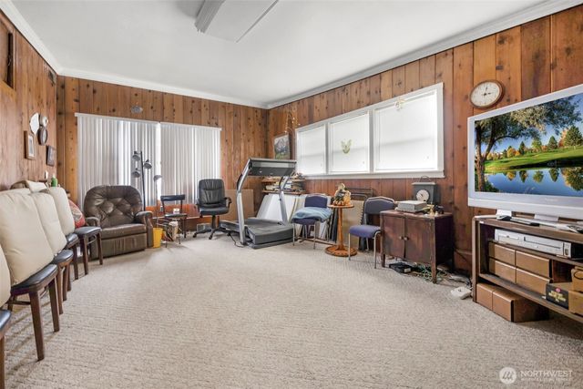 701 N Fruitdale Road, Sedro Woolley, WA 98284