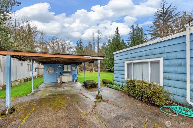 701 N Fruitdale Road, Sedro Woolley, WA 98284