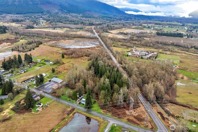 701 N Fruitdale Road, Sedro Woolley, WA 98284