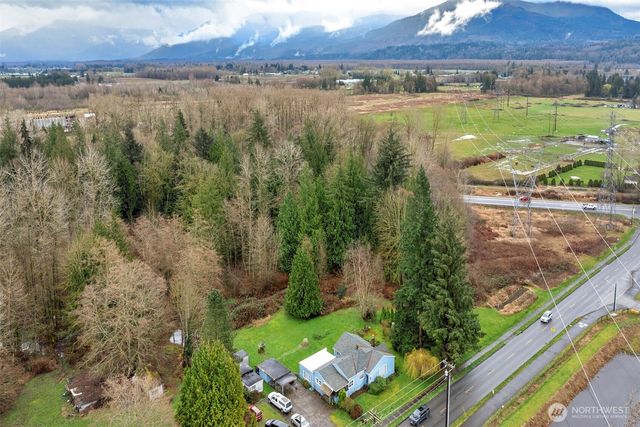 701 N Fruitdale Road, Sedro Woolley, WA 98284