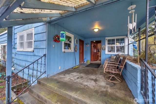 701 N Fruitdale Road, Sedro Woolley, WA 98284