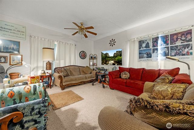 701 N Fruitdale Road, Sedro Woolley, WA 98284