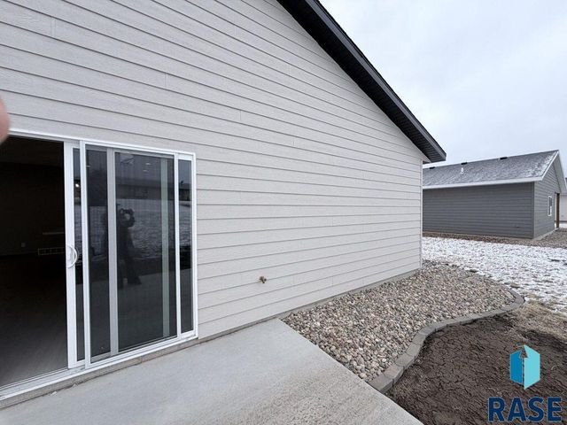 1104 S 6th Ave Avenue, Rock Rapids, IA 51246