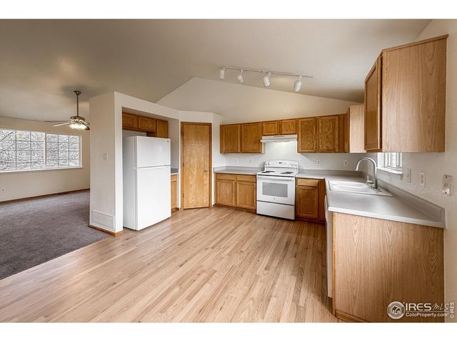 5442 Fox Run Blvd, Longmont, CO 80504