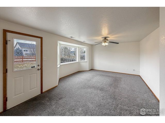 5442 Fox Run Blvd, Longmont, CO 80504