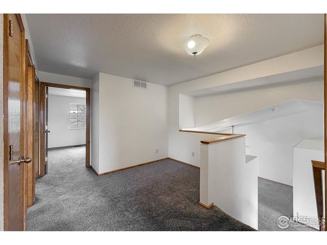 5442 Fox Run Blvd, Longmont, CO 80504