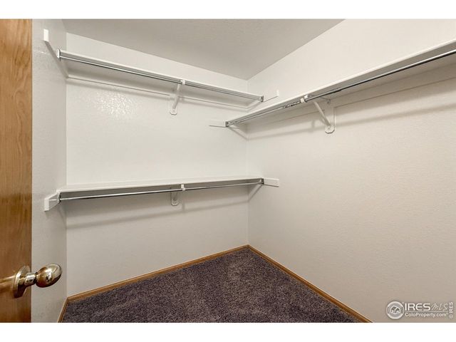 5442 Fox Run Blvd, Longmont, CO 80504