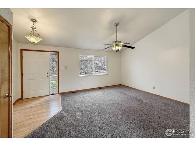 5442 Fox Run Blvd, Longmont, CO 80504