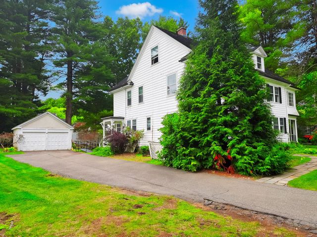 57 Benvenue Street, Wellesley, MA 02482