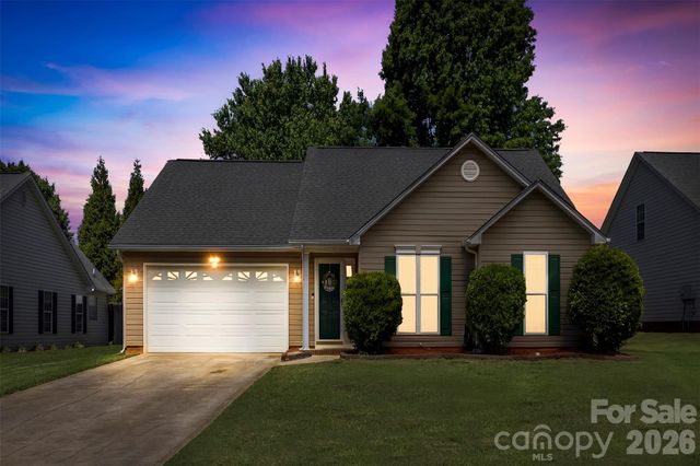 4321 Timberwood Drive, Gastonia, NC 28056