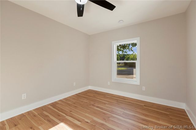 2104 Green Valley Road, New Albany, IN 47150