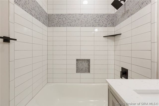2104 Green Valley Road, New Albany, IN 47150