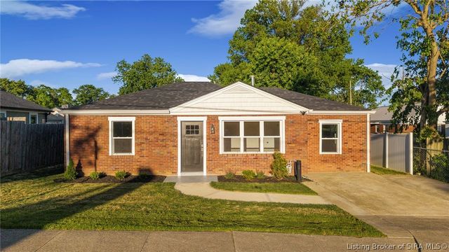 2104 Green Valley Road, New Albany, IN 47150