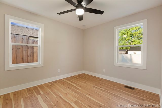 2104 Green Valley Road, New Albany, IN 47150