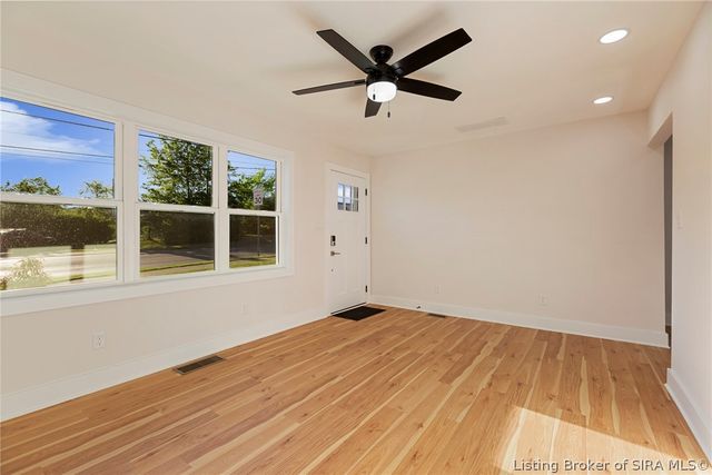 2104 Green Valley Road, New Albany, IN 47150