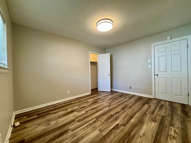 1014 N Larchmont Drive, Chattanooga, TN 37411