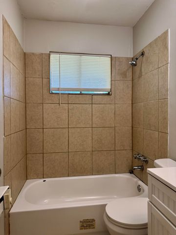 1014 N Larchmont Drive, Chattanooga, TN 37411