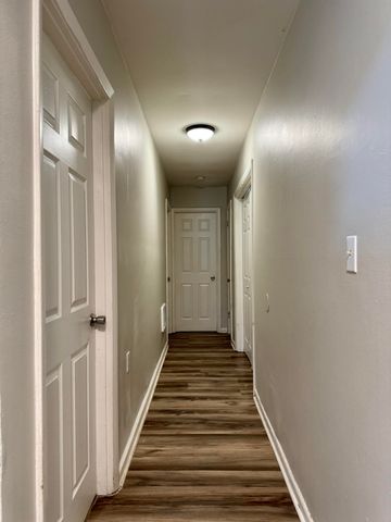 1014 N Larchmont Drive, Chattanooga, TN 37411
