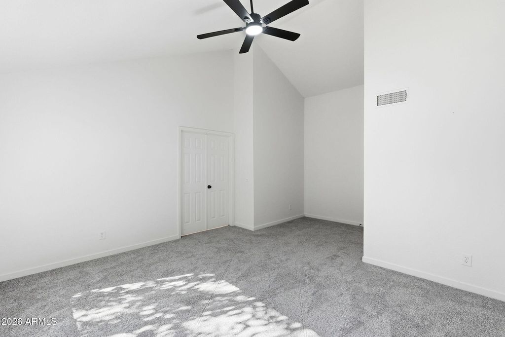 Image 26 of property listing at 4574 E CORRAL Road, Phoenix, AZ 85044