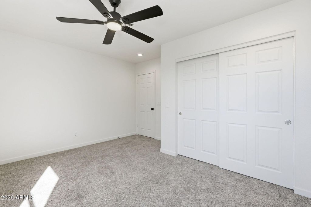 Image 32 of property listing at 4574 E CORRAL Road, Phoenix, AZ 85044