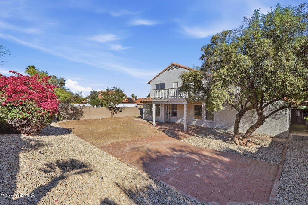 Image 41 of property listing at 4574 E CORRAL Road, Phoenix, AZ 85044
