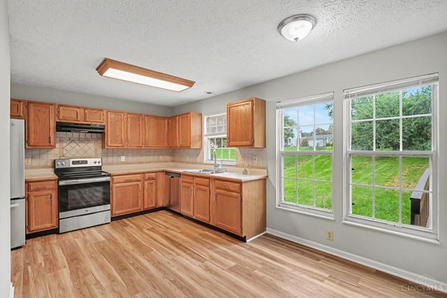 8212 Indian Summer Way, Deerfield Twp., OH 45040