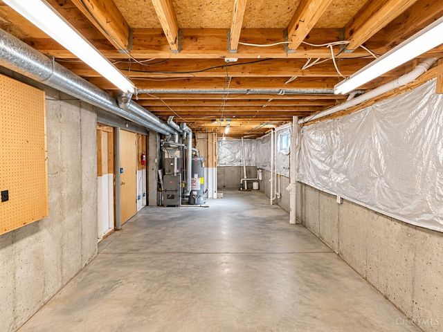 8212 Indian Summer Way, Deerfield Twp., OH 45040