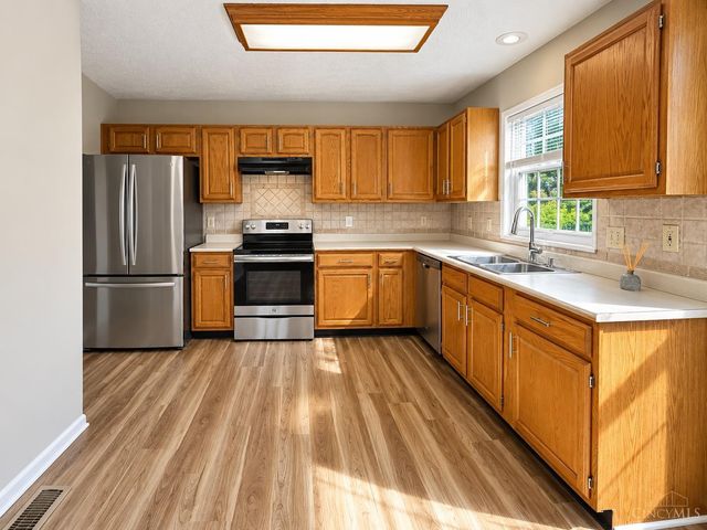8212 Indian Summer Way, Deerfield Twp., OH 45040