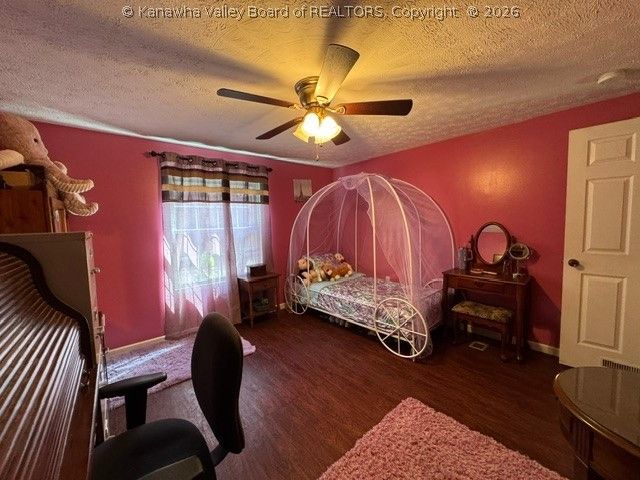 122 Terrace Lane, Alum Creek, WV 25003