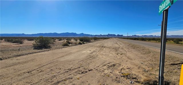 Lot 062A W Shinarump Drive, Golden Valley, AZ 86413