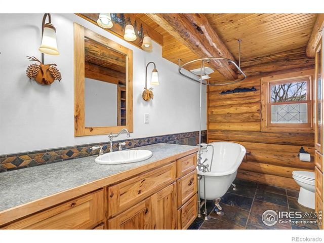 905 Stratton Park Road, Bellvue, CO 80512