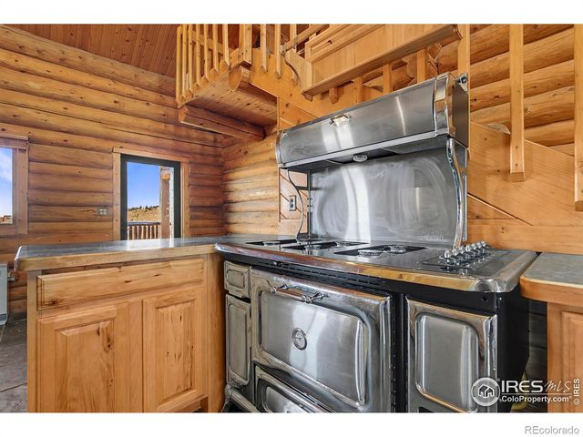 905 Stratton Park Road, Bellvue, CO 80512