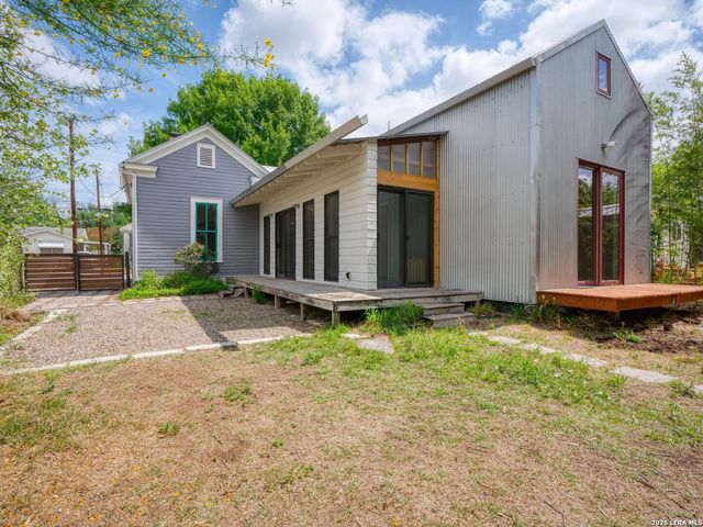 318 Sadie Street, San Antonio, TX 78210
