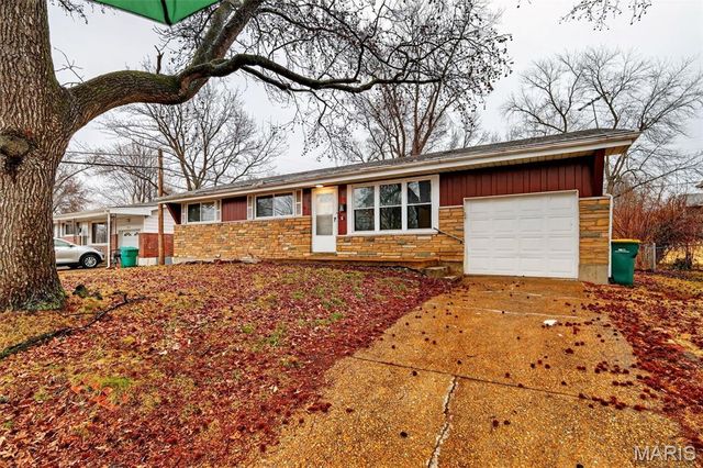 9850 Monarch Drive, St Louis, MO 63136