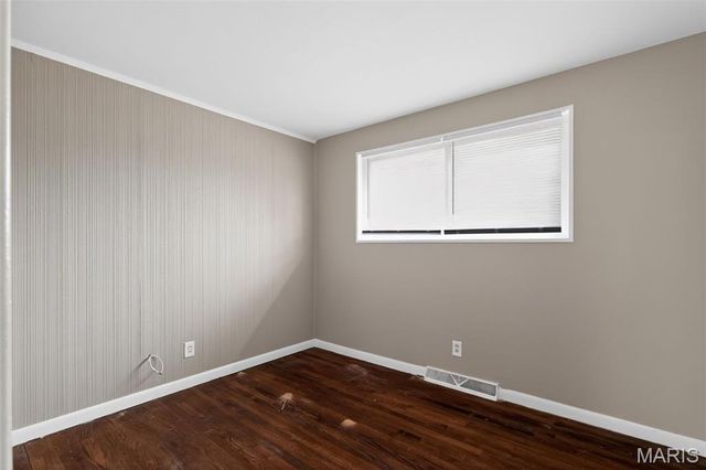 9850 Monarch Drive, St Louis, MO 63136