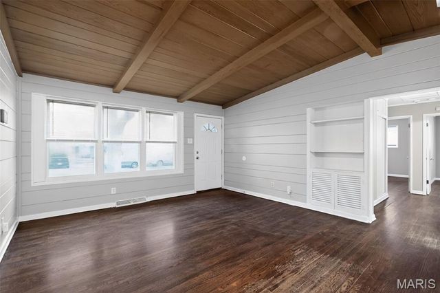 9850 Monarch Drive, St Louis, MO 63136