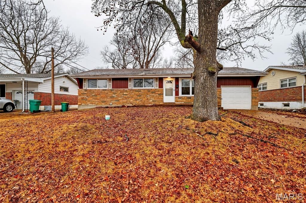 9850 Monarch Drive, St Louis, MO 63136